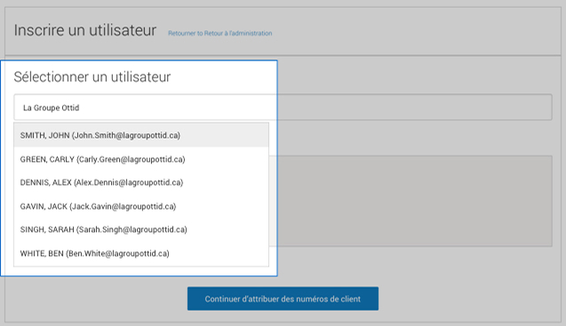 Liste d&eacute;roulante d'Intelligence 360 des utilisateurs potentiels sous &laquo; Inscrire un utilisateur &raquo;.